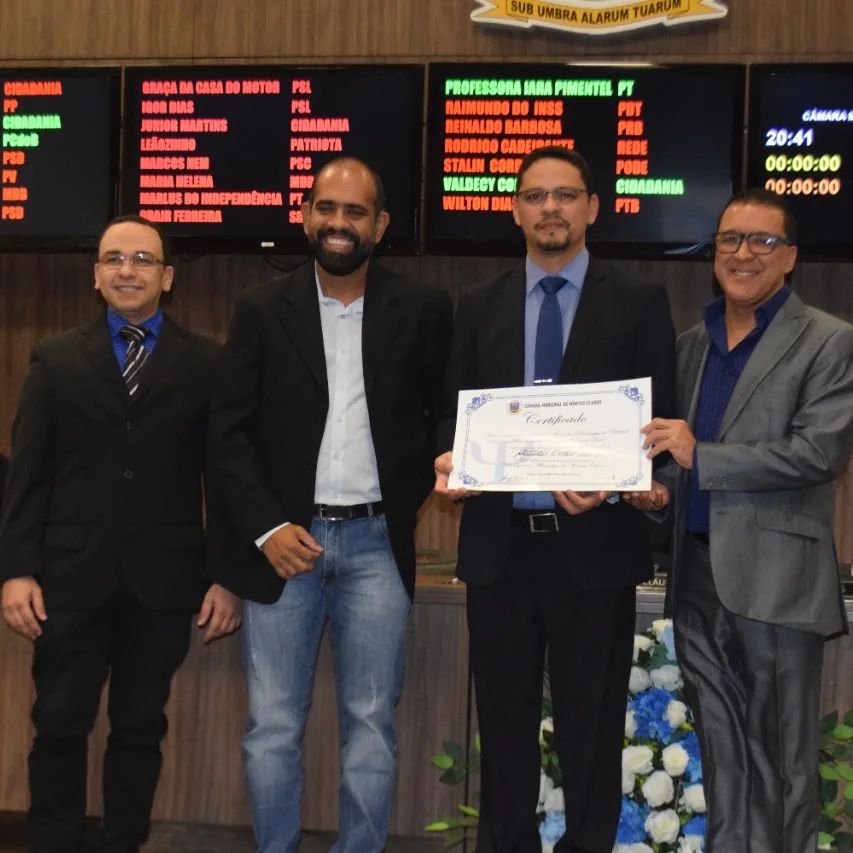 Read more about the article Mestre da FASI é agraciado pela Câmara Municipal
